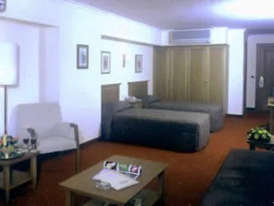 Central Hotel Ξενοδοχείο 4*