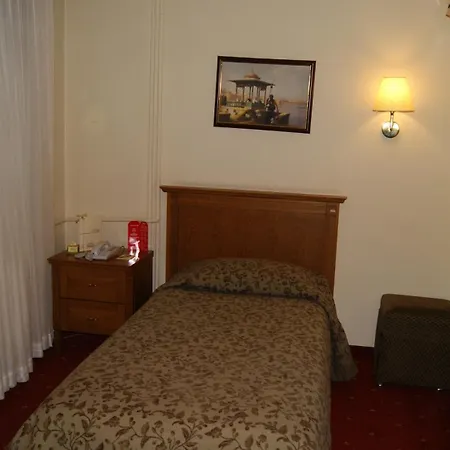 Central Hotel 4* Προύσα