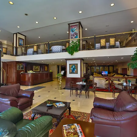 Central Hotel 호텔 4*