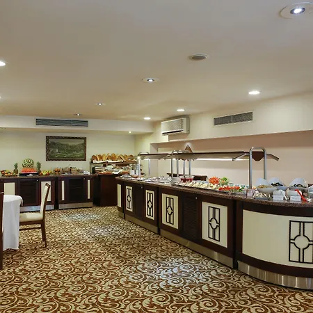 Central Hotel 부루사