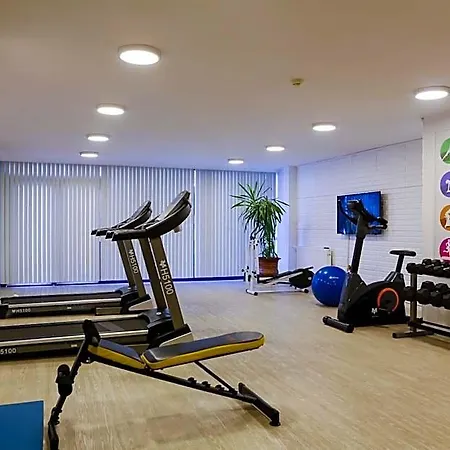 Central Hotel 4*