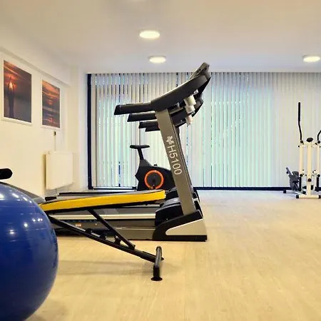 Central Hotel 호텔 부루사