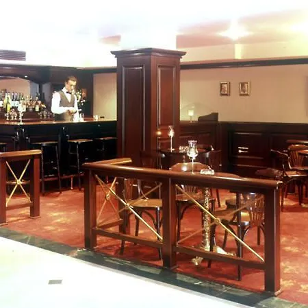 Central Hotel 4* Προύσα