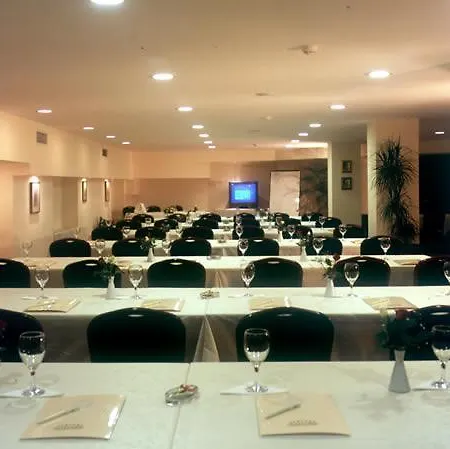 Central Hotel Отель Бурса