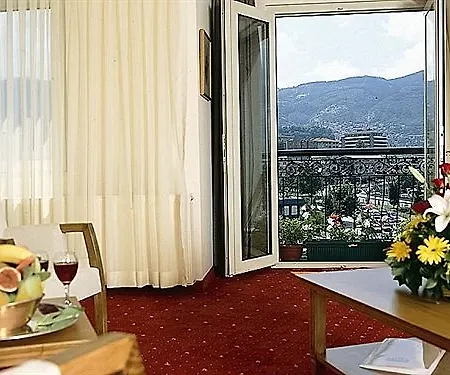 Central Hotel Ξενοδοχείο Προύσα