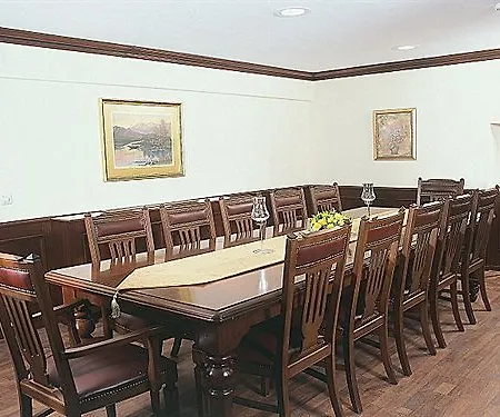 Central Hotel 4* Προύσα