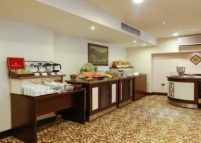 Central Hotel 호텔 부루사